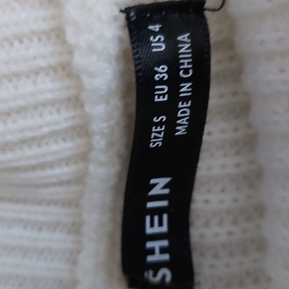 SHEIN Multi colored bubble sleeved Sweater - Picture 4 of 5